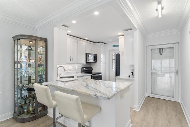 1319 E Hillsboro Boulevard 214, Deerfield Beach, FL 33441