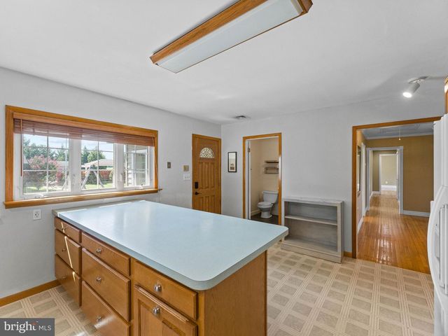 634 UNION RD, Vineland, NJ 08360
