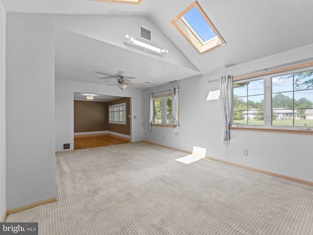 634 UNION RD, Vineland, NJ 08360