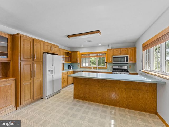 634 UNION RD, Vineland, NJ 08360