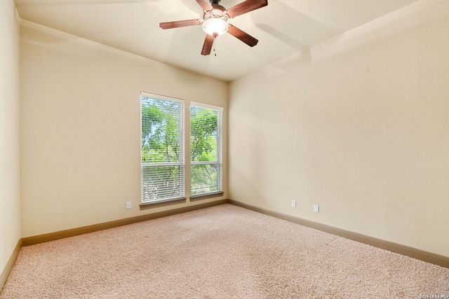 9302 HIGHLANDS CV, Boerne, TX 78006