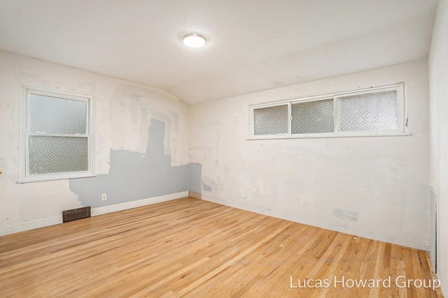 305 E Pine Street, Fremont, MI 49412