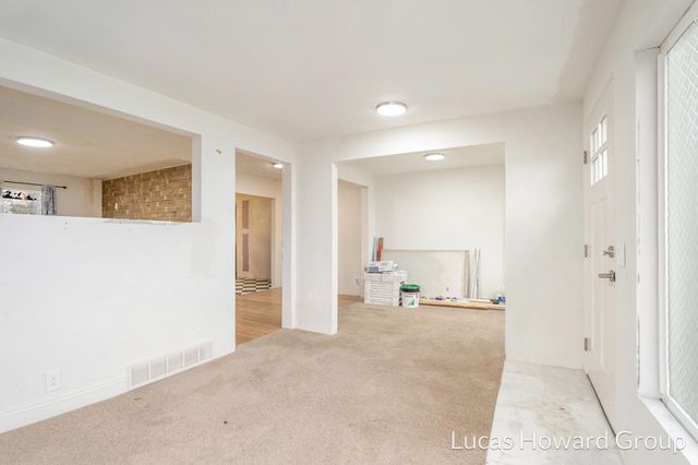 305 E Pine Street, Fremont, MI 49412