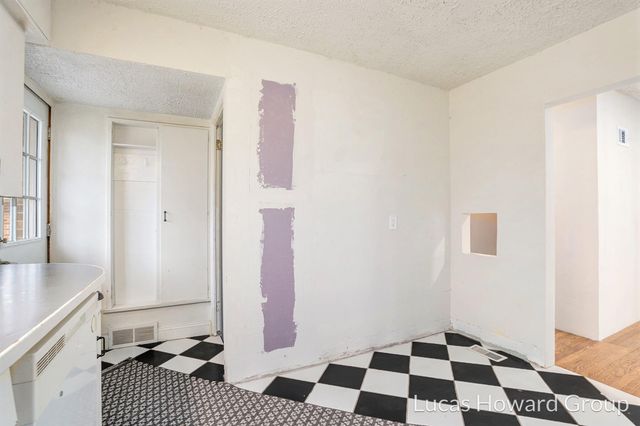 305 E Pine Street, Fremont, MI 49412