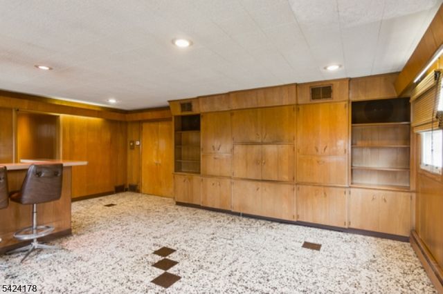 2100 Orchard Ter, Linden City, NJ 07036