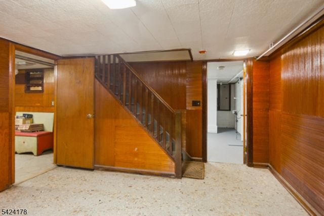 2100 Orchard Ter, Linden City, NJ 07036