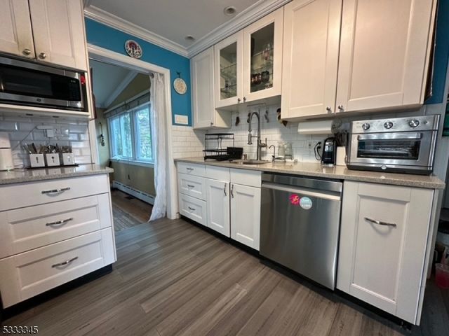 78 Schoder Ave, Woodbridge Twp., NJ 07095