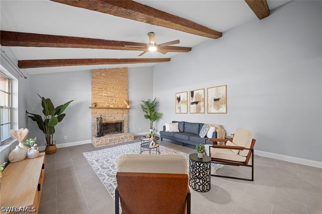 4688 Pembrooke LN, Bonita Springs, FL 34134