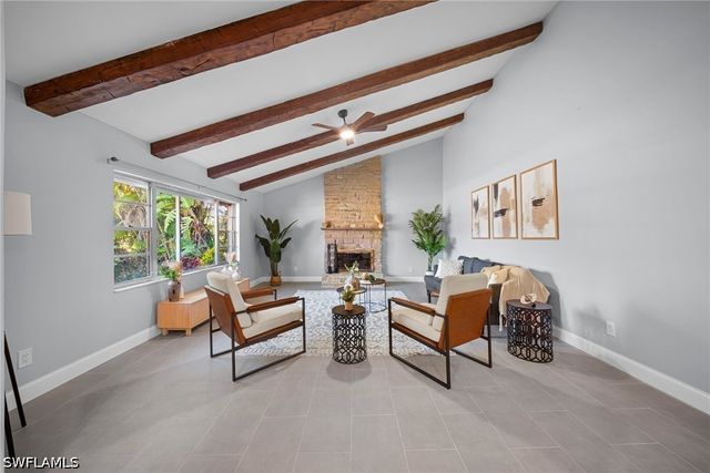 4688 Pembrooke LN, Bonita Springs, FL 34134