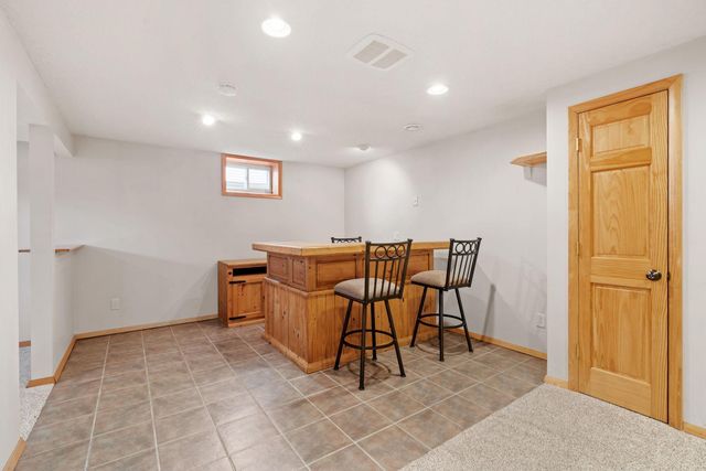 4033 Kentucky Avenue N, Crystal, MN 55427