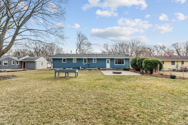 4033 Kentucky Avenue N, Crystal, MN 55427