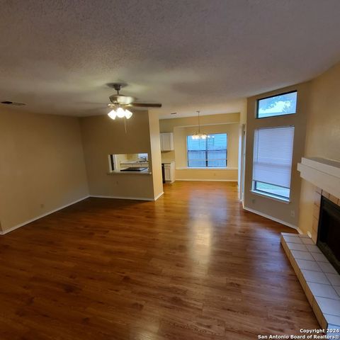 13071 Feather Ridge Dr, San Antonio, TX 78233