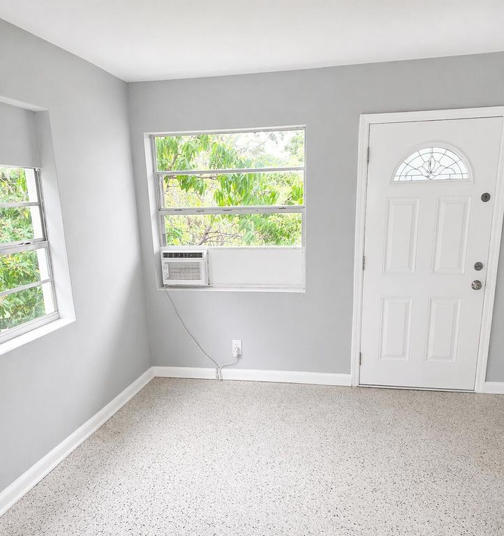 413 N Sapodilla Avenue 1, West Palm Beach, FL 33401