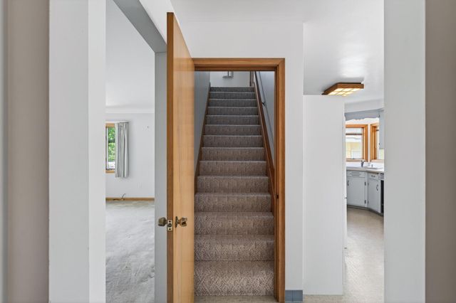 625 Jefferson Street, Anoka, MN 55303