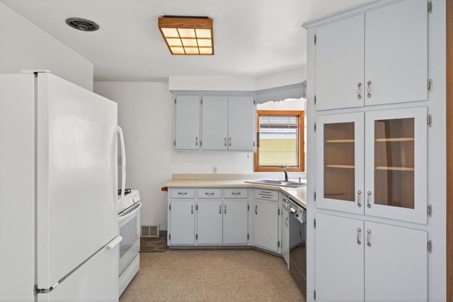 625 Jefferson Street, Anoka, MN 55303