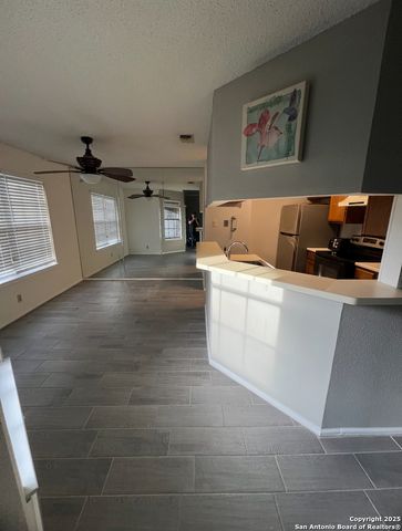 10955 Wurzbach Rd Apt 903, San Antonio, TX 78230