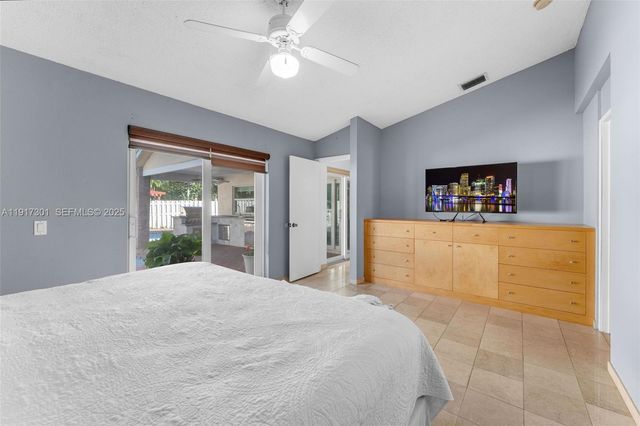 5110 SW 153rd Pl N, Miami, FL 33185