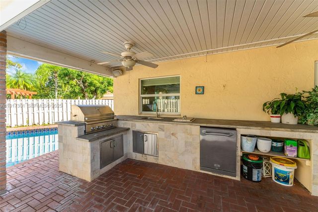 5110 SW 153rd Pl N, Miami, FL 33185