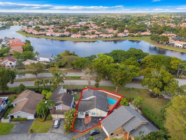 5110 SW 153rd Pl N, Miami, FL 33185