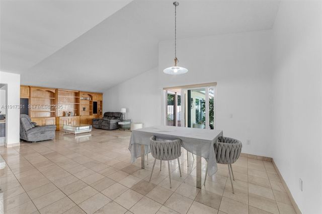 5110 SW 153rd Pl N, Miami, FL 33185