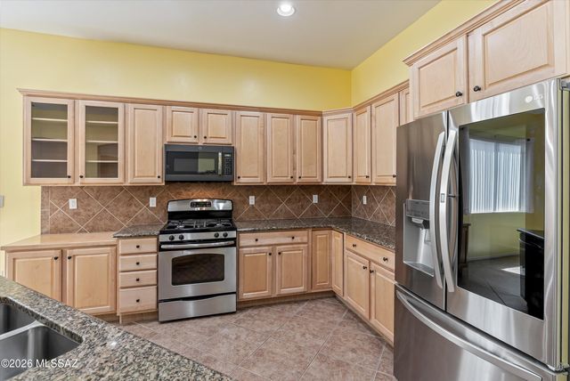 13623 E Aviara Place, Vail, AZ 85641