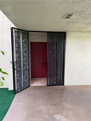 2387 Via Mariposa W., Laguna Woods, CA 92637