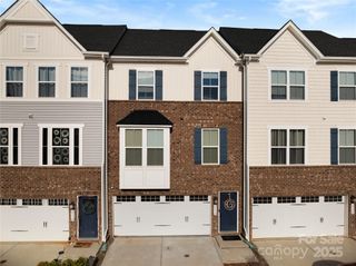 2550 Grantham Place 17, Fort Mill, SC 29715
