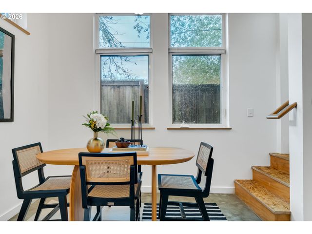 5405 Ne MASON St, Portland, OR 97218