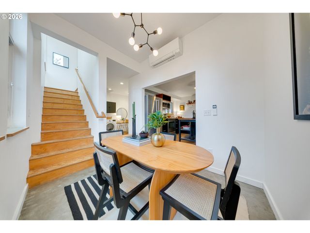 5405 Ne MASON St, Portland, OR 97218