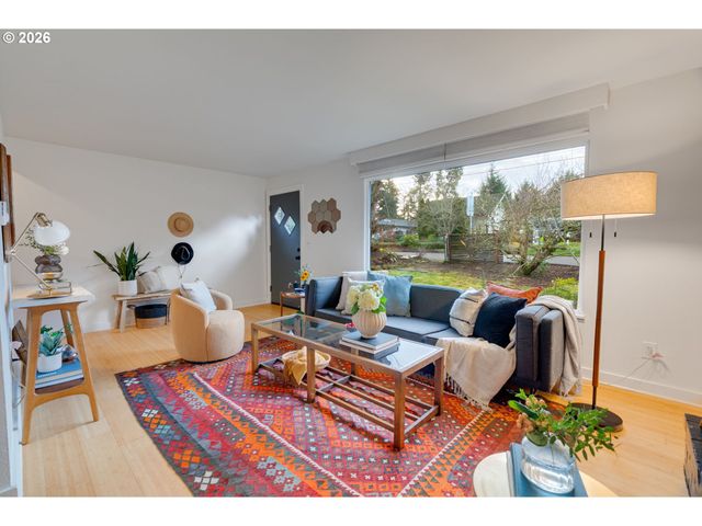 5405 Ne MASON St, Portland, OR 97218