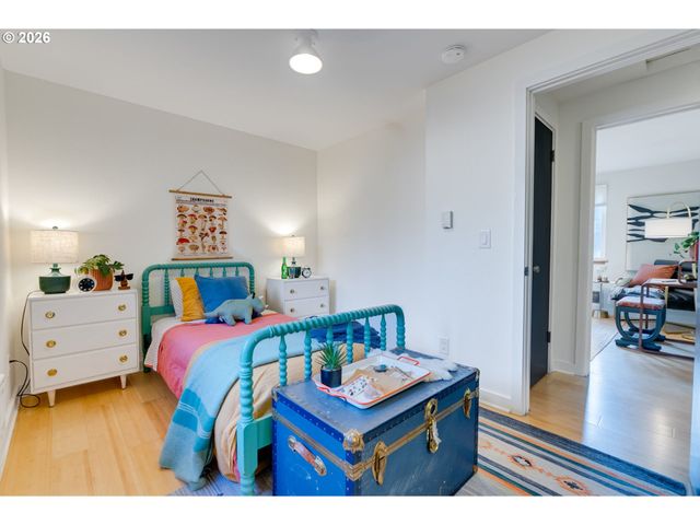 5405 Ne MASON St, Portland, OR 97218