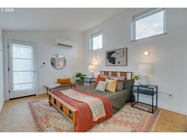 5405 Ne MASON St, Portland, OR 97218