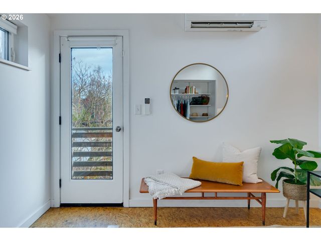 5405 Ne MASON St, Portland, OR 97218