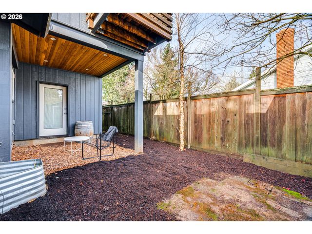 5405 Ne MASON St, Portland, OR 97218