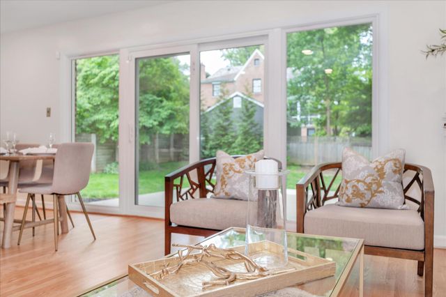 5602 HUNTINGTON PKWY, Bethesda, MD 20814