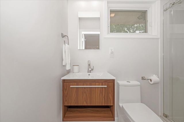 5602 HUNTINGTON PKWY, Bethesda, MD 20814