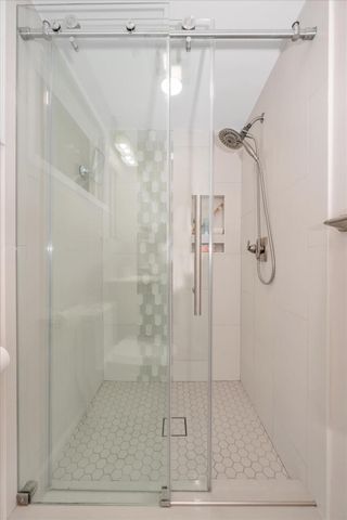 5602 HUNTINGTON PKWY, Bethesda, MD 20814