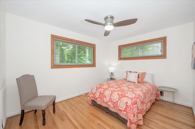 5602 HUNTINGTON PKWY, Bethesda, MD 20814