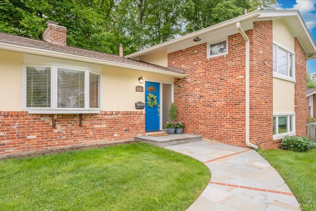 5602 HUNTINGTON PKWY, Bethesda, MD 20814