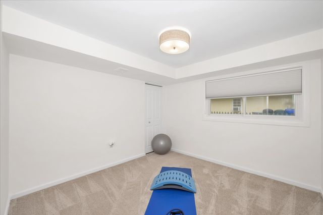 5602 HUNTINGTON PKWY, Bethesda, MD 20814