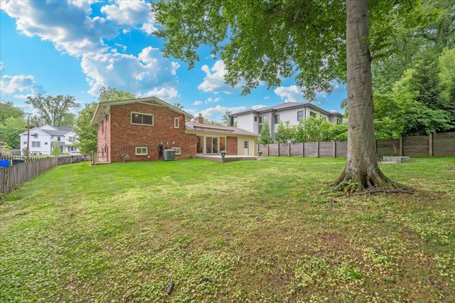 5602 HUNTINGTON PKWY, Bethesda, MD 20814