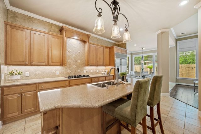 2227 Harvest Creek Court, Kingwood, TX 77345