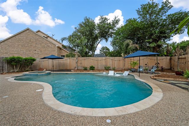 2227 Harvest Creek Court, Kingwood, TX 77345