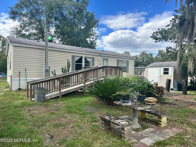 149 SPORTSMAN Road, Satsuma, FL 32189