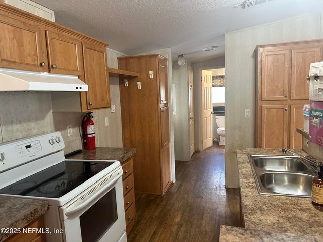 149 SPORTSMAN Road, Satsuma, FL 32189