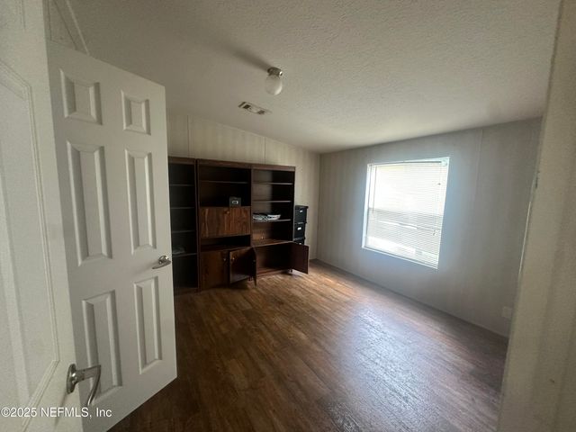 149 SPORTSMAN Road, Satsuma, FL 32189