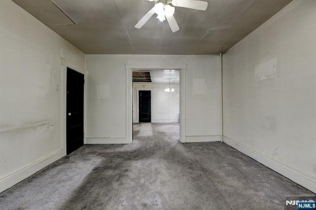 249 4th Street, Newark, NJ 07107