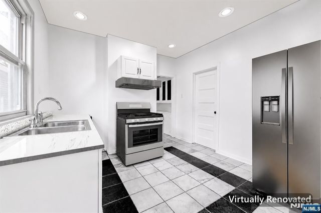 249 4th Street, Newark, NJ 07107