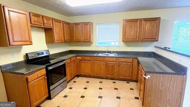 3875 Hadley Road, Douglasville, GA 30135