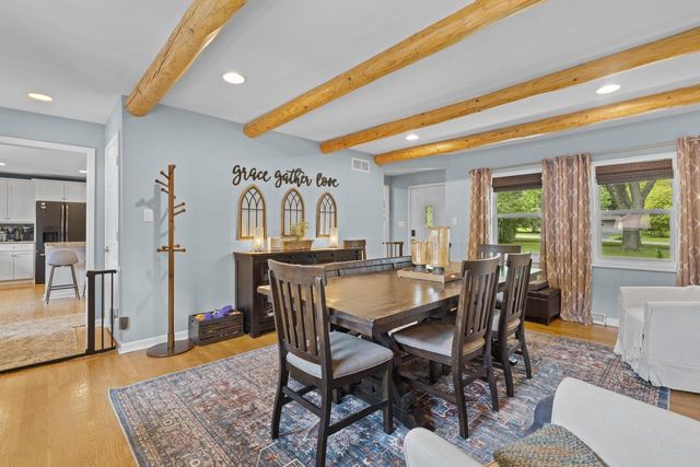 11456 N Solar AVENUE, Mequon, WI 53097